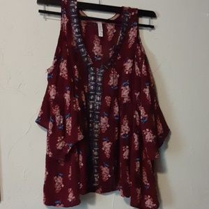 Floral cold shoulder blouse